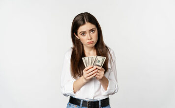 리볼빙 뜻, ‘신용등급•이자•해지’ 주의사항은? 리볼빙 뜻, '신용등급•이자•해지' 주의사항은?